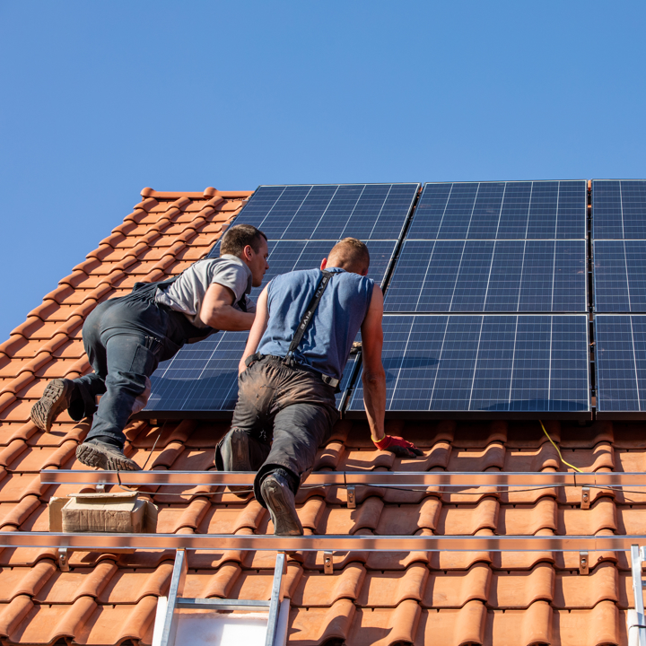 Zonnepanelen Shutterstock 1869726451